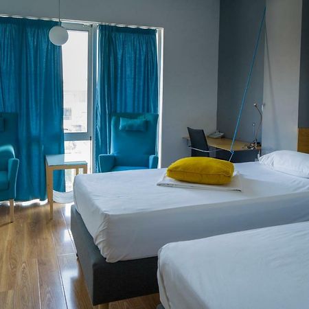 Transit Hotel Central สโกเปีย ภายนอก รูปภาพ